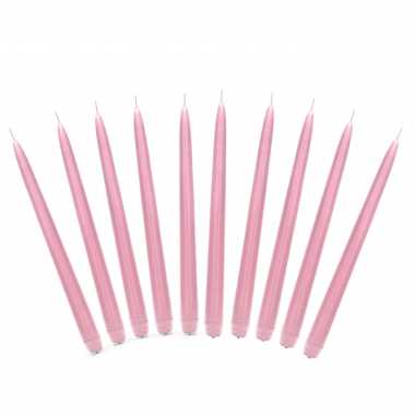40x stuks dinerkaarsen licht roze 24 cm